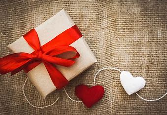 (Husbands/Partners must read!) This Valentine's Day: Top 10 Gifts for new Mothers
